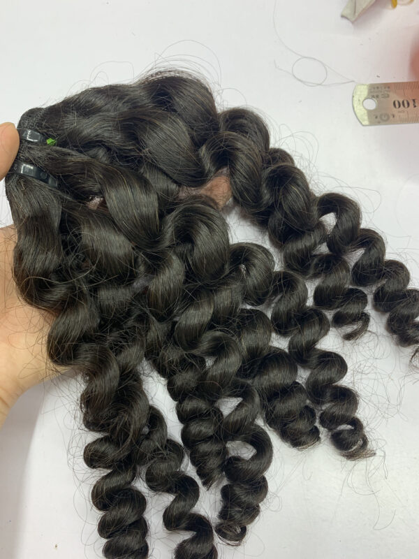 Wavy and Curly Black Weft Hair Extension 5