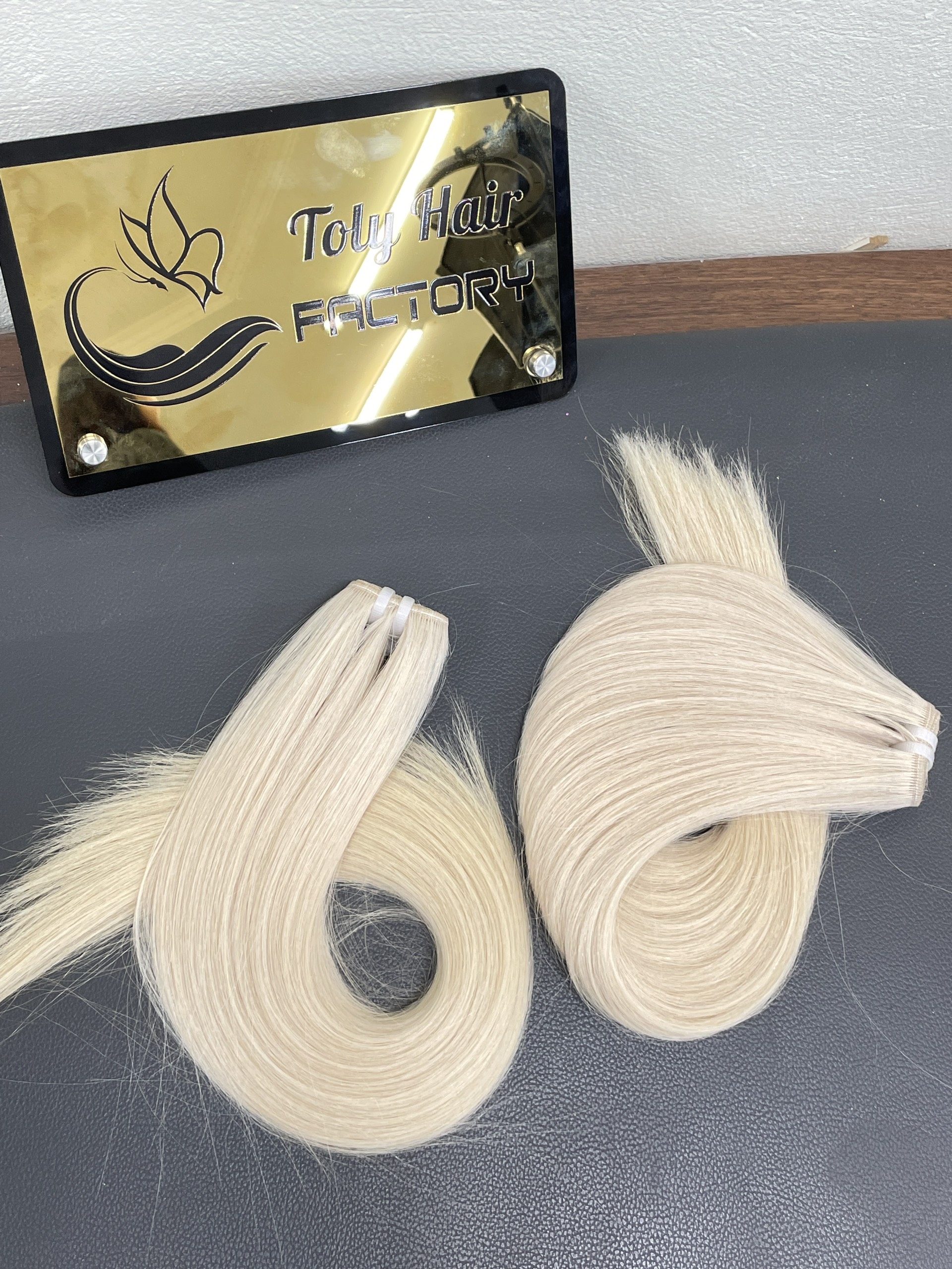 Hot selling High quality Blonde weft hair extension 100% Human Hair 4